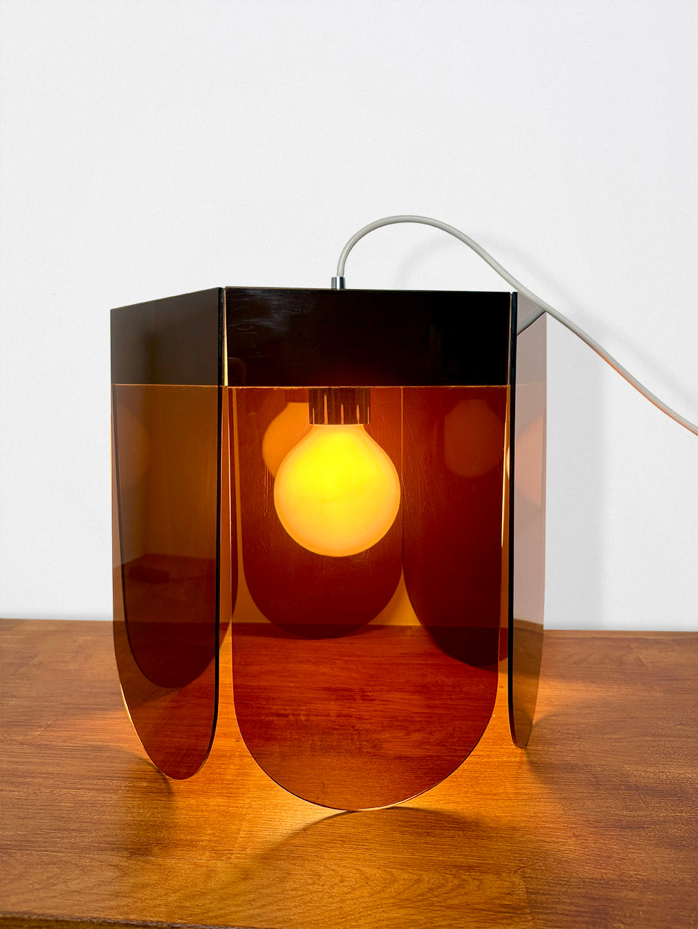 Suspension fleur plexiglas