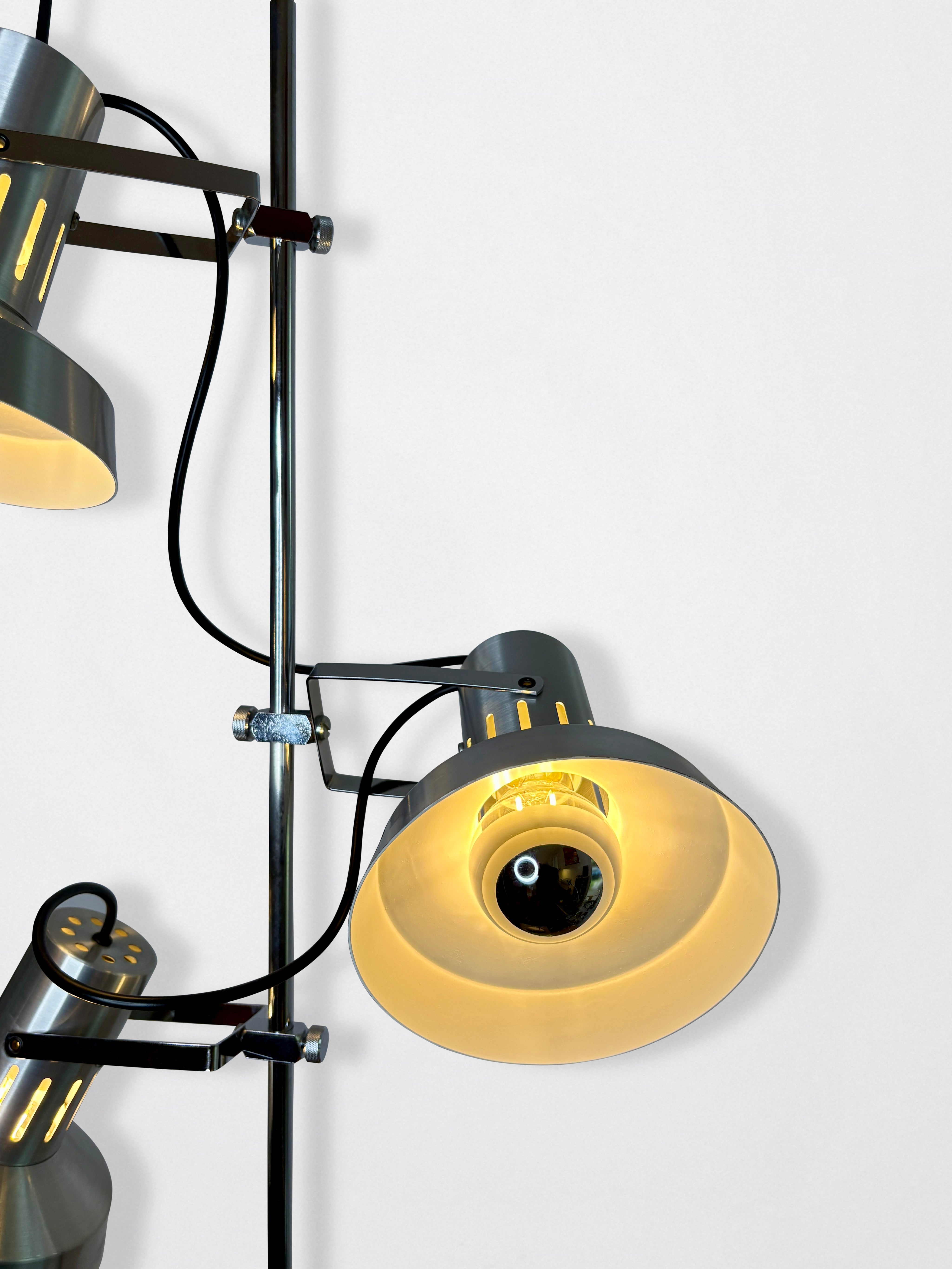 Lampadaire alu années 70