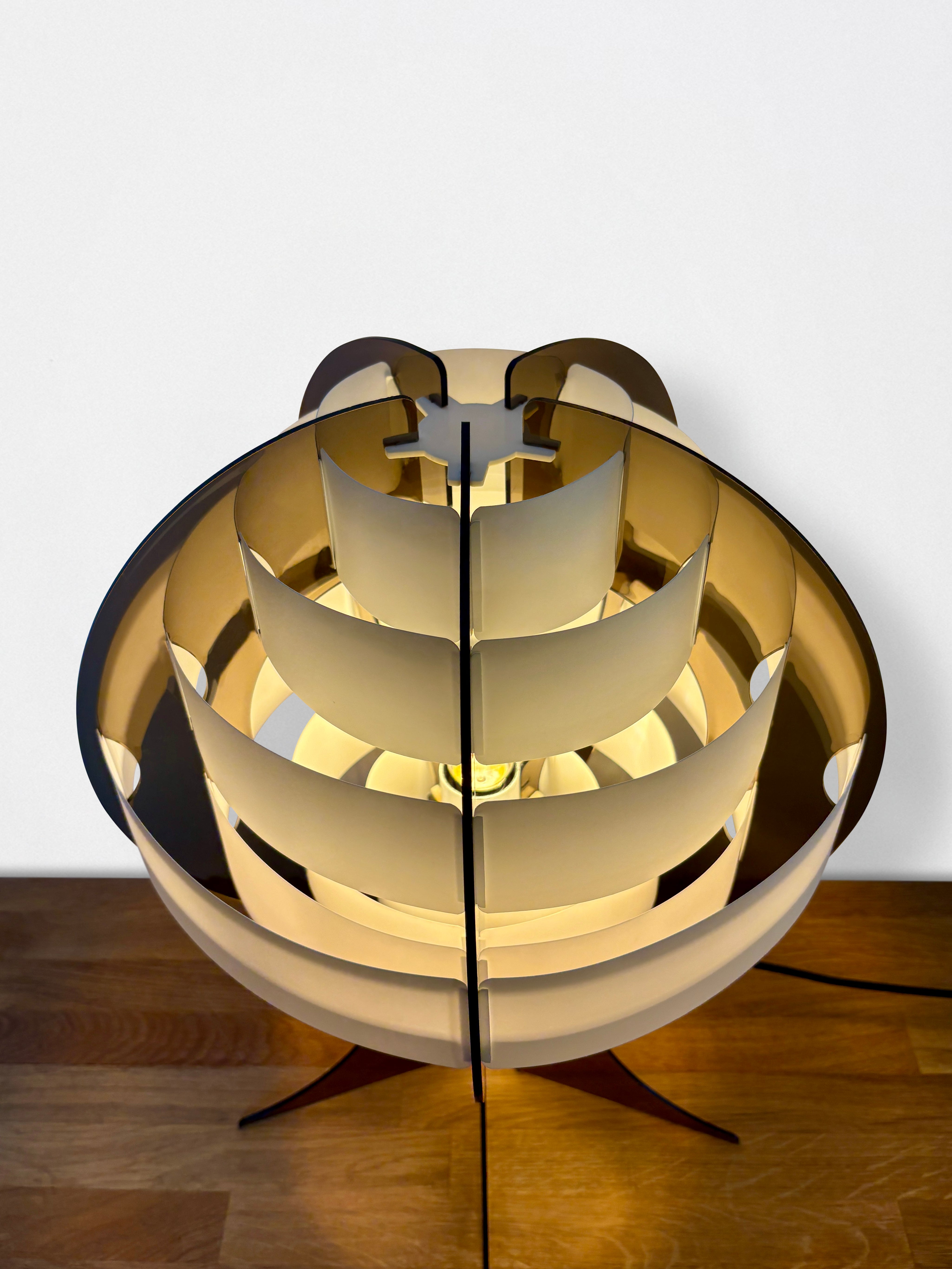 Lampe à poser Strips