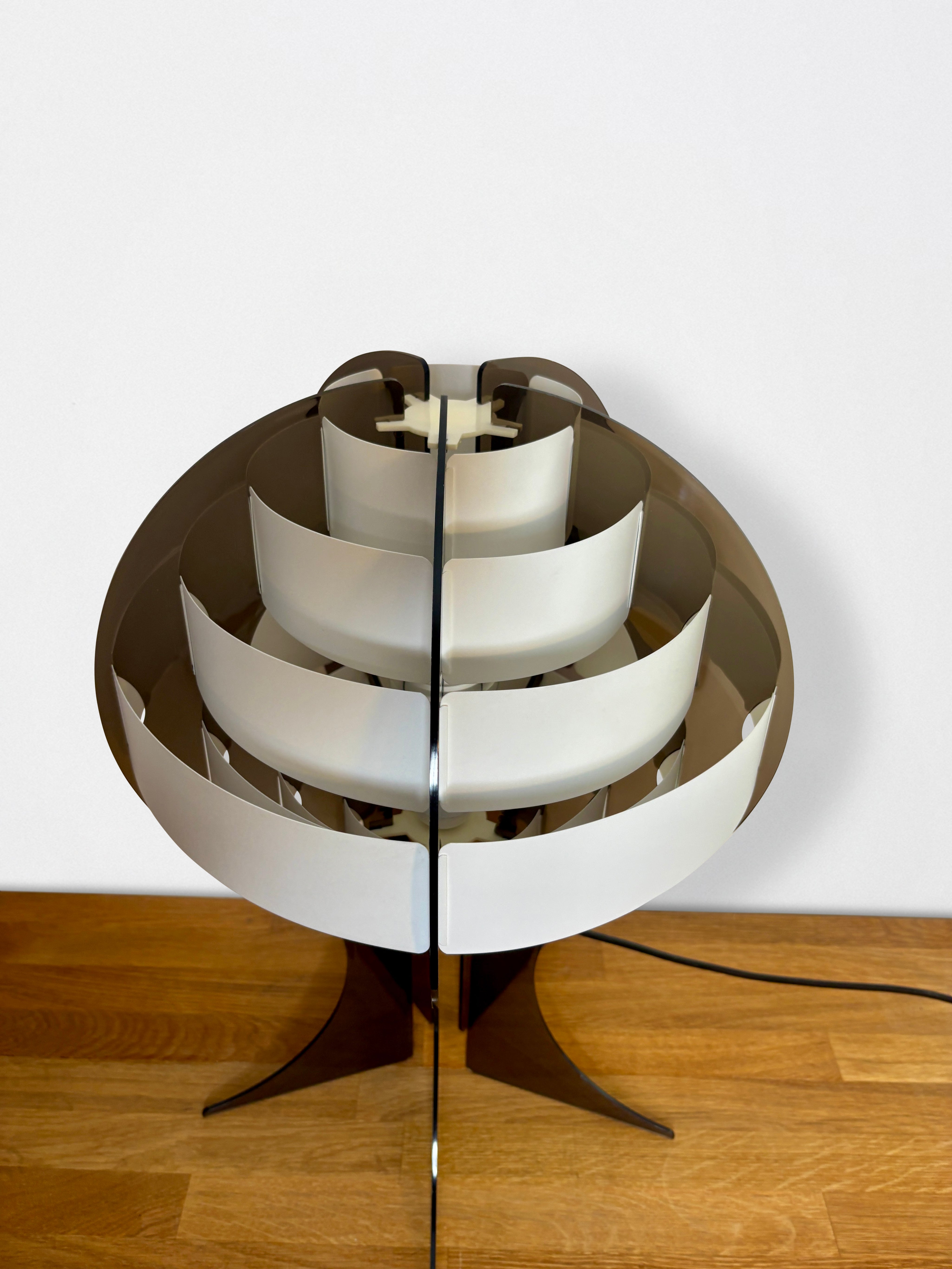 Lampe à poser Strips